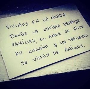 Meet your Posher, Aurora